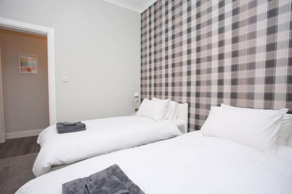 The Warwick Apartment Greenock Eksteriør bilde
